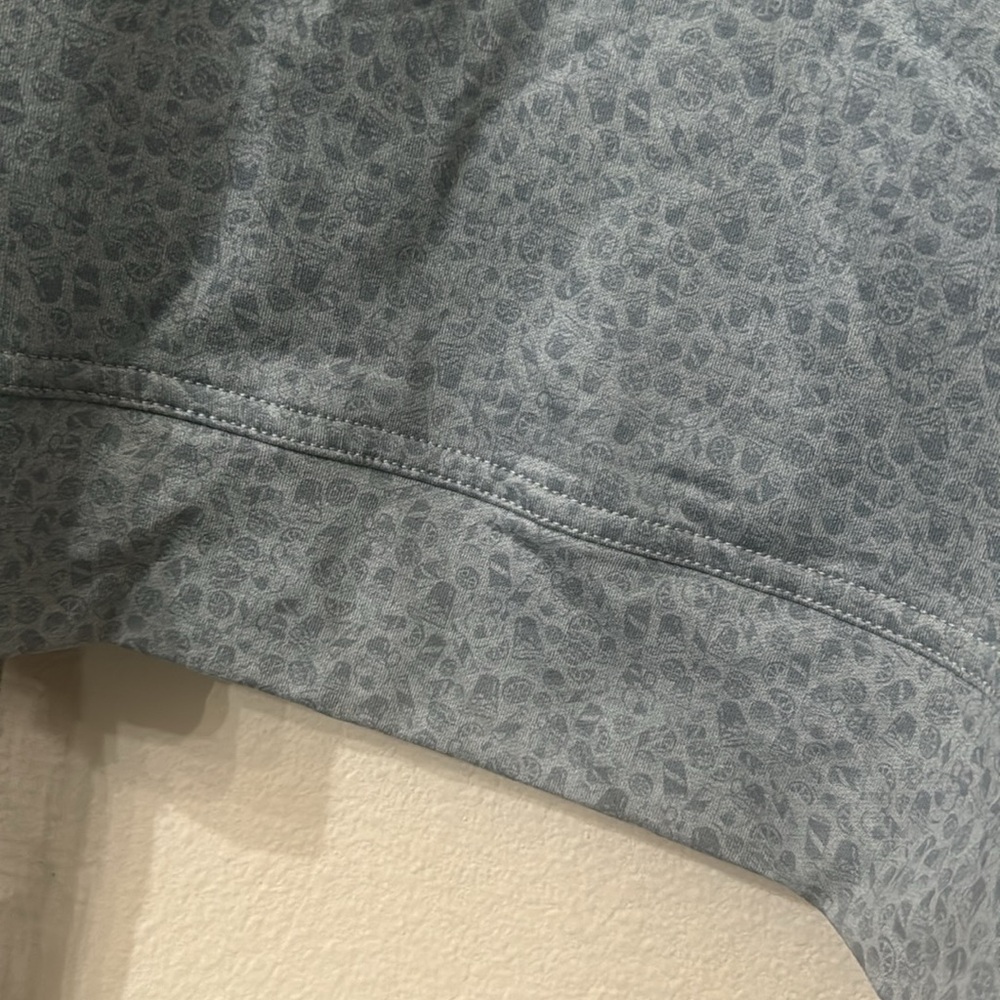 Peter Millar 1/4 zip pullover size XXL - Picture 5 of 9